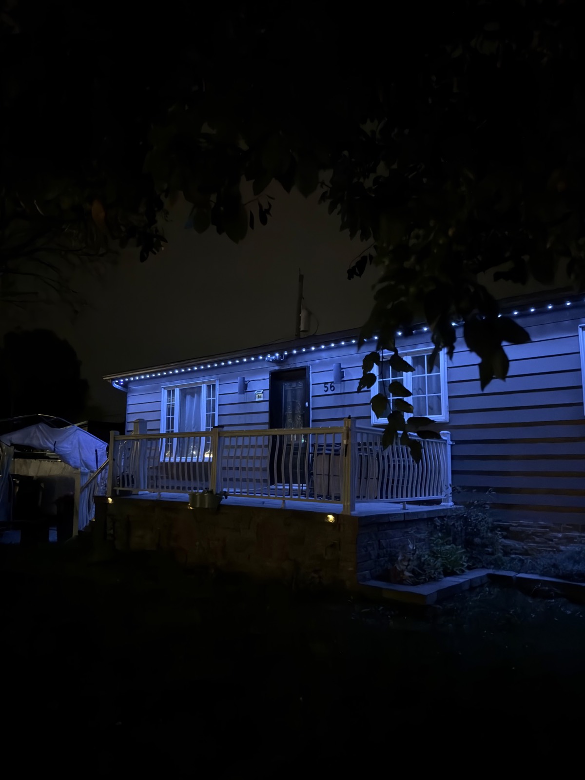 Projet d'installation de lumières LED permanentes Luminov