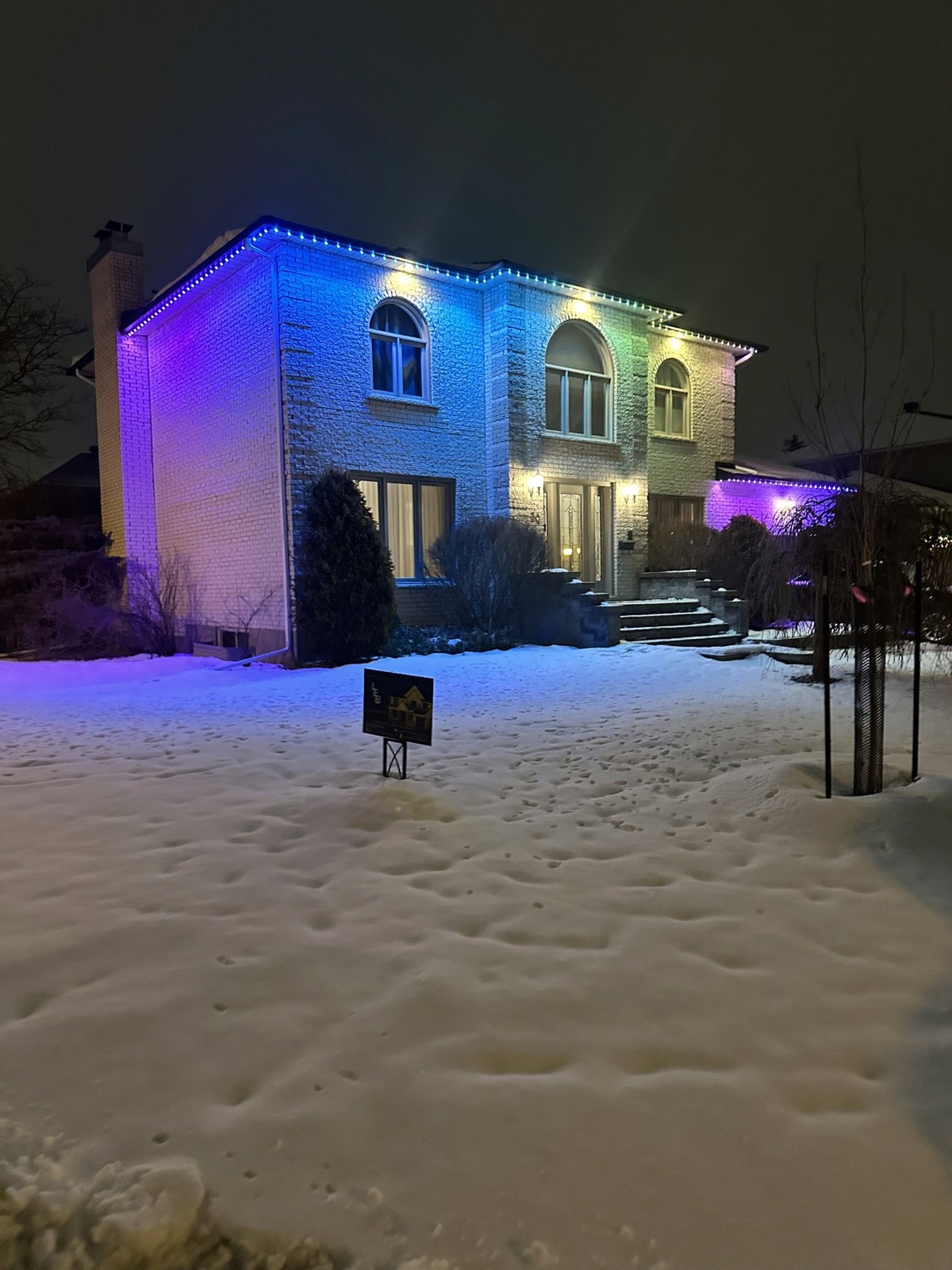 Projet d'installation de lumières LED permanentes Luminov