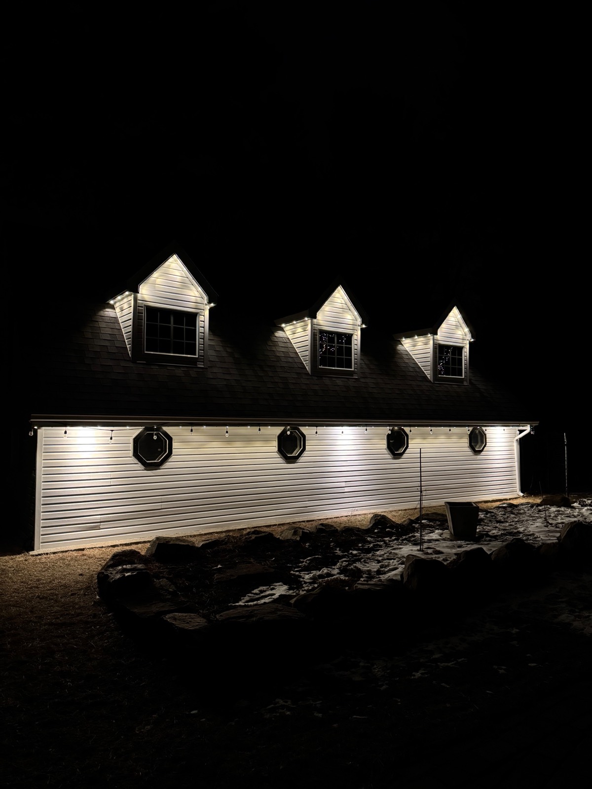 Projet d'installation de lumières LED permanentes Luminov